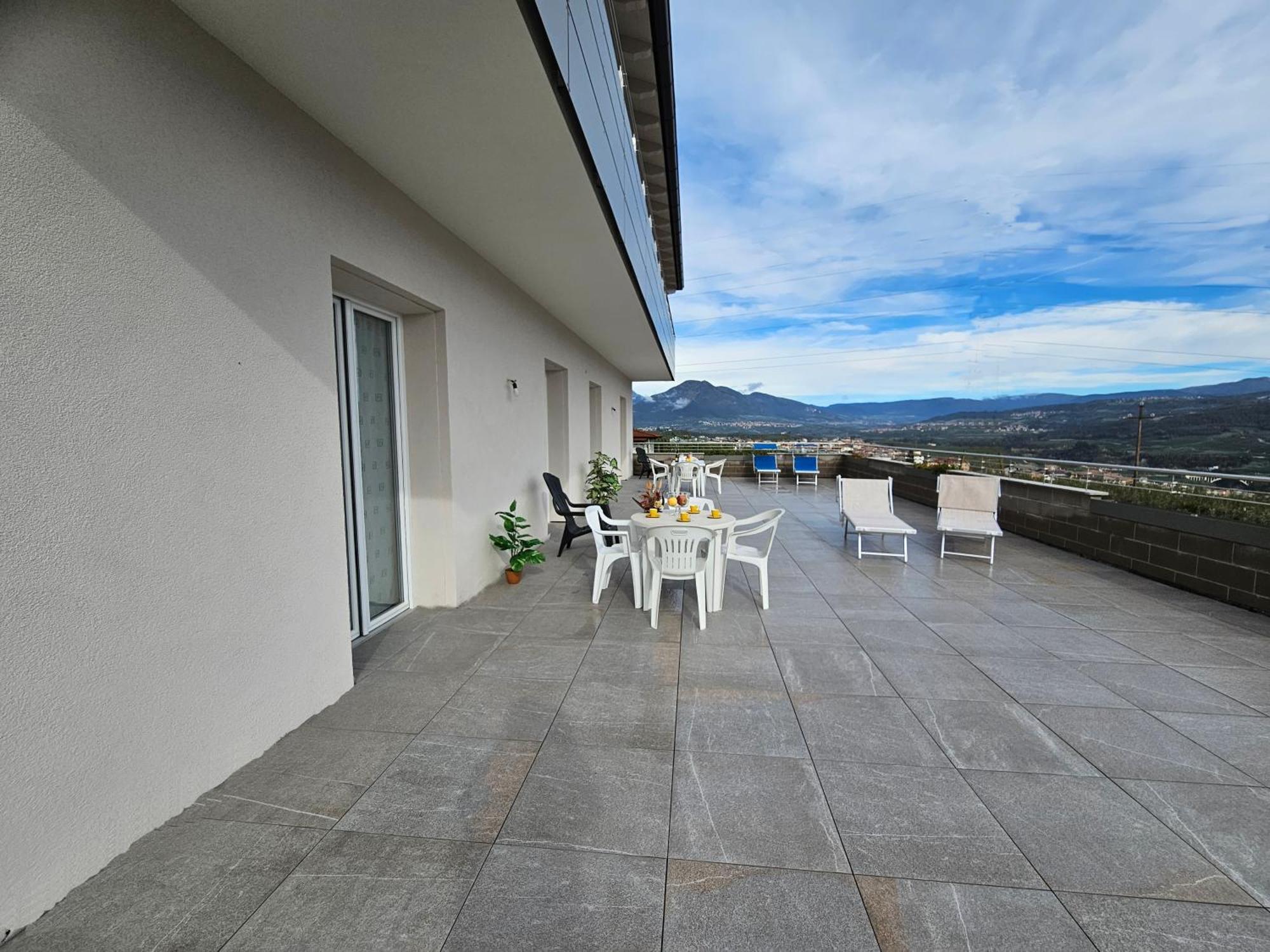 Cinzia Dolomiti Del Brenta Apartman Tassullo Kültér fotó